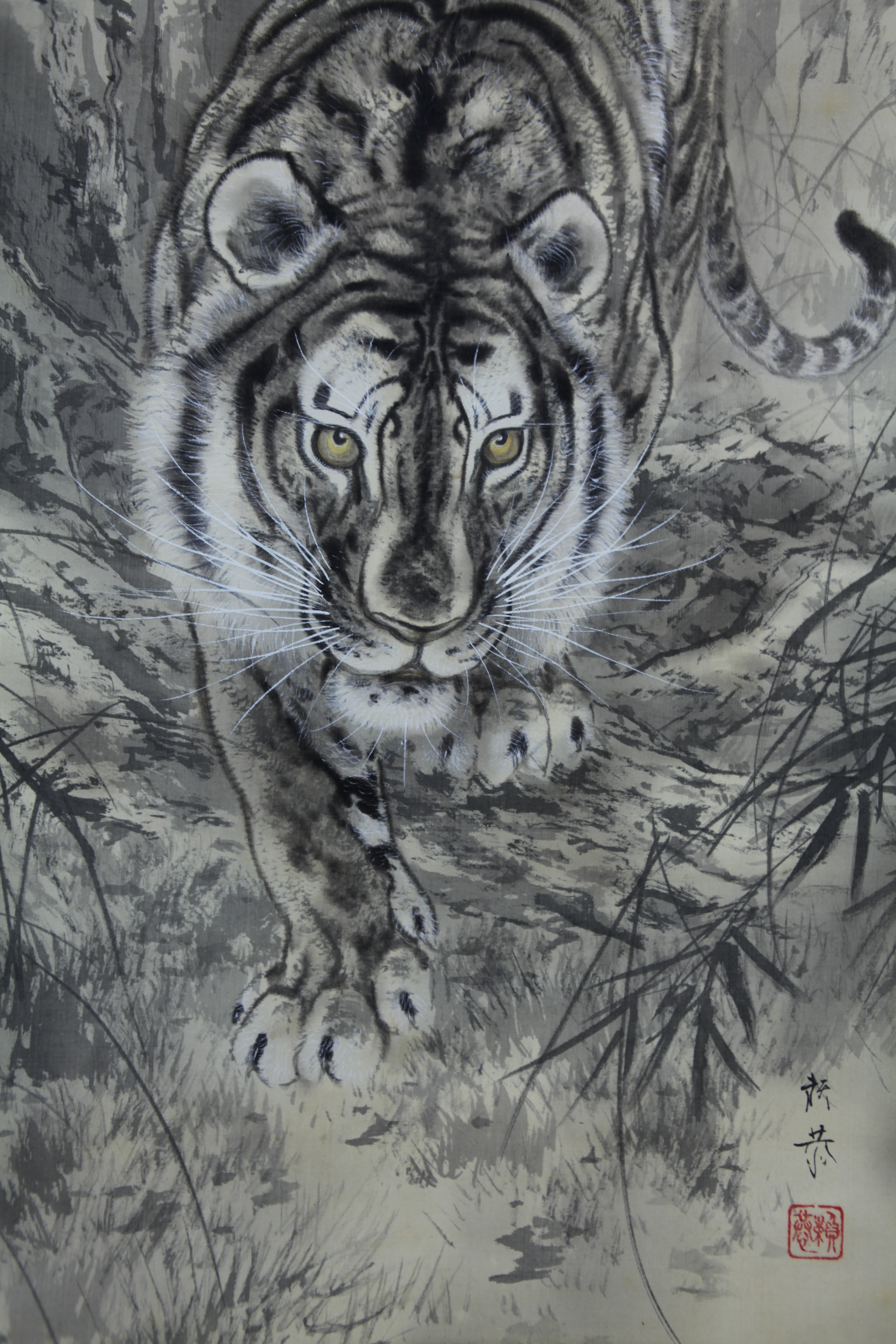 【　等　悦　筆　】　　絹本　　猛虎図 岸駒《猛虎図》一幅 、絹本墨画、118.5×53.8センチ、江戸時代
