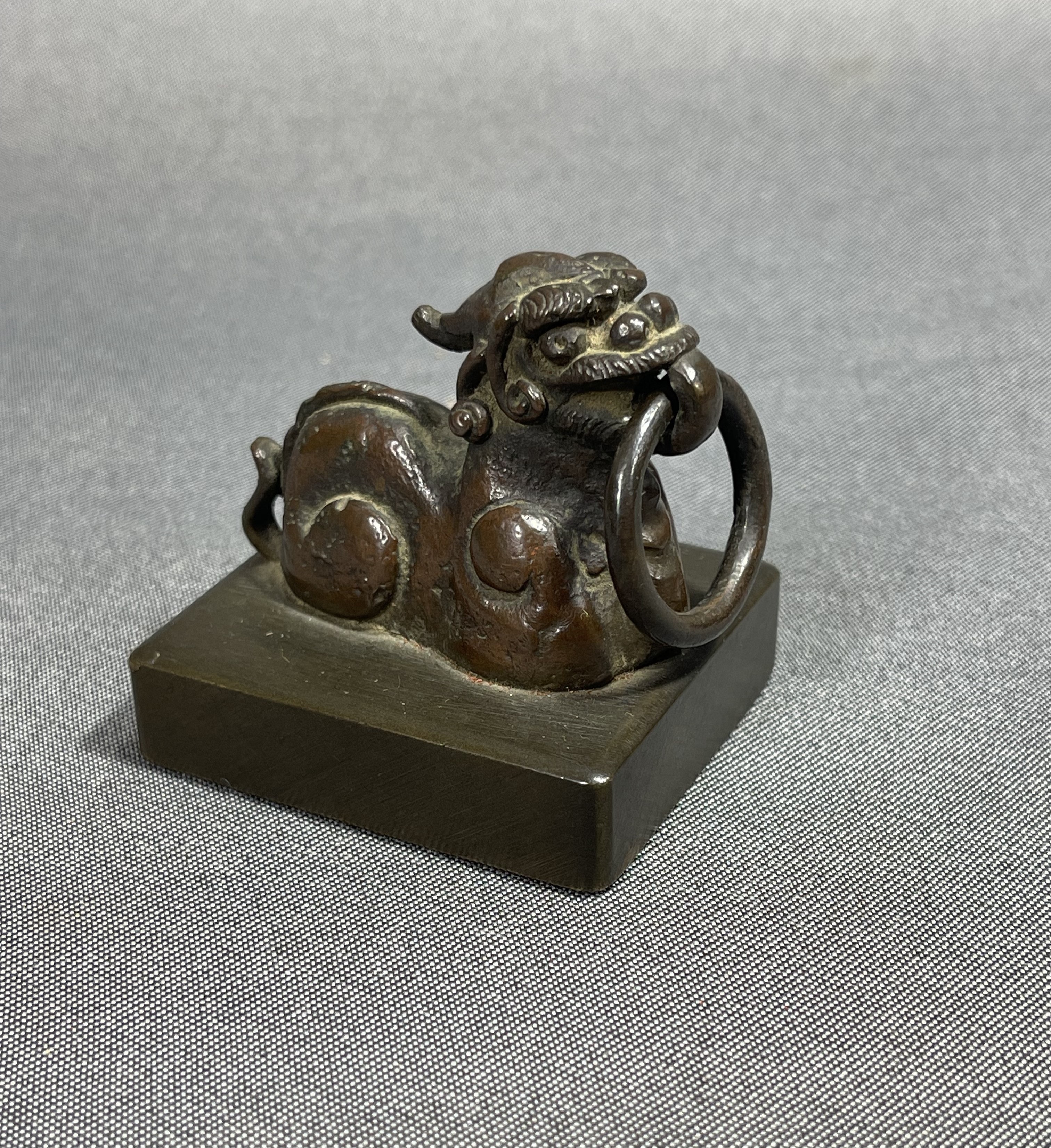 風車】 古銅 霊獣鈕 遊環 印章△青銅 印材△中国古美術 漢印 時代物